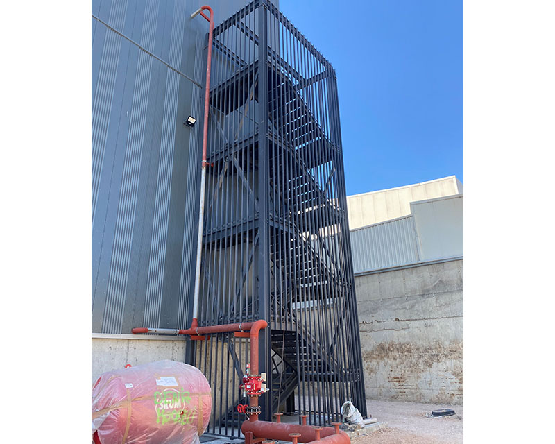 SKOR YANGIN MERDİVENİ